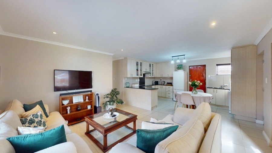 3 Bedroom Property for Sale in Pinelands Eastern Cape